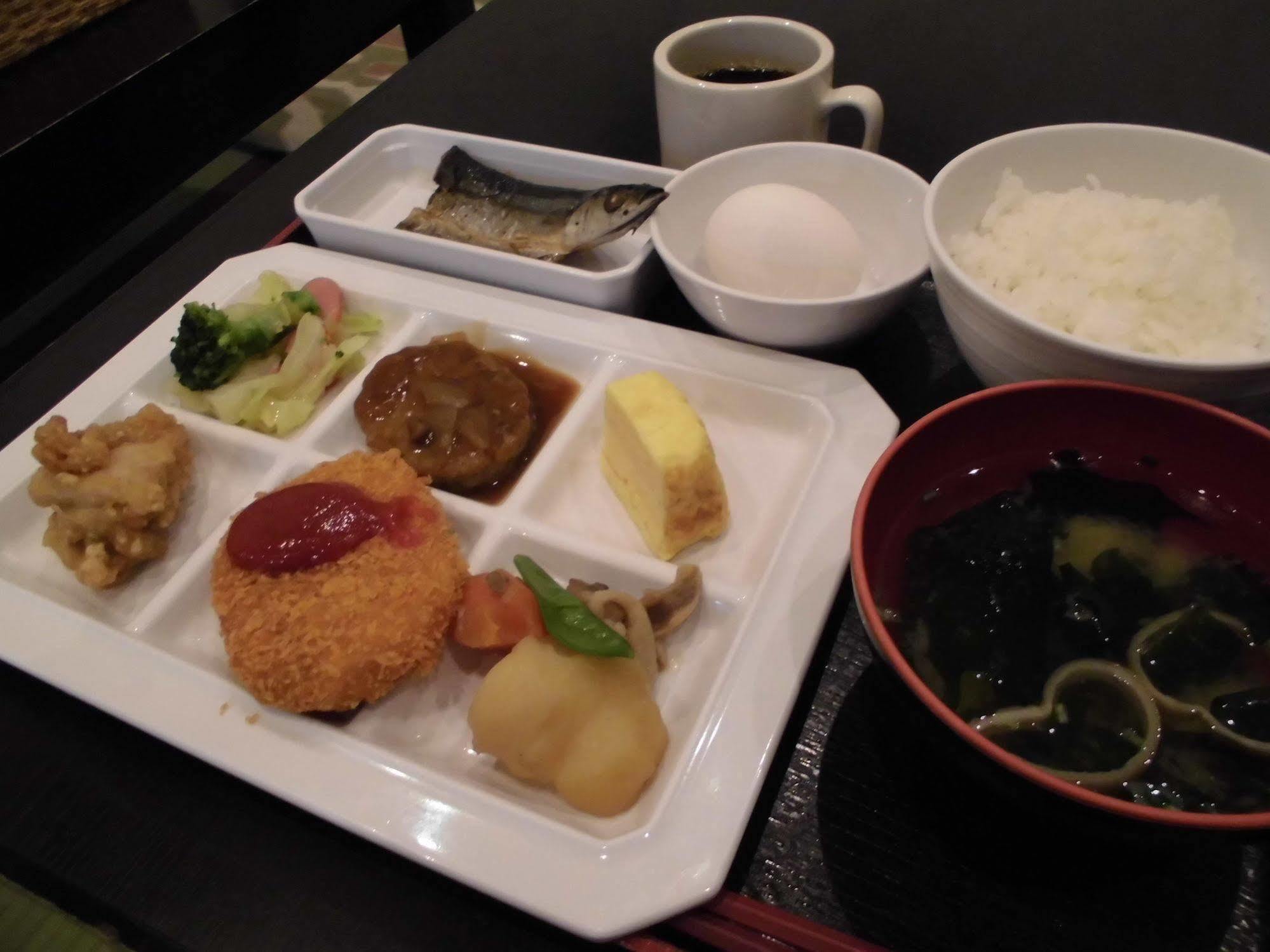 Wellbe Meieki 名古屋 外观 照片